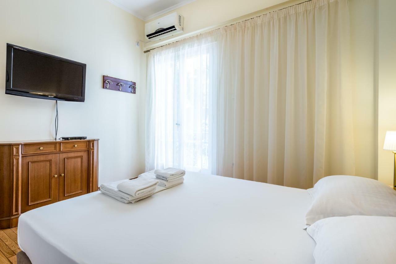 Chic Flat In Kolonaki Next To American Embassy Athen Exterior foto
