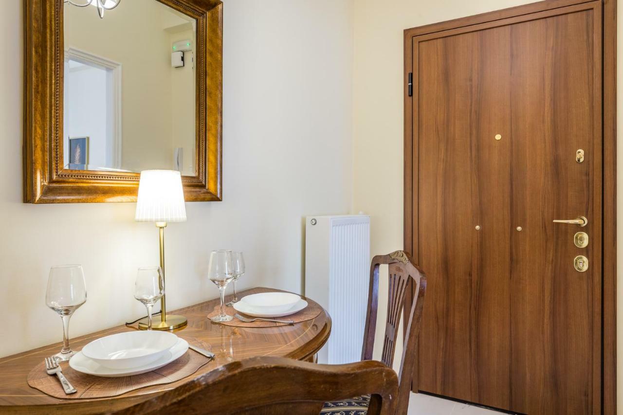 Chic Flat In Kolonaki Next To American Embassy Athen Exterior foto